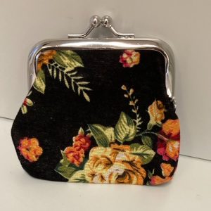 Vintage portomonee zwart met rozen