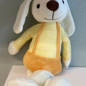 Leuke knuffel heerlijk zacht in gele kleding