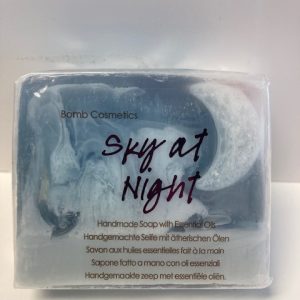 Sky at Night van Bomb Cosmetics