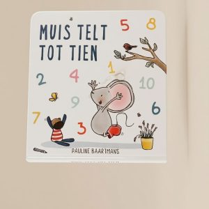 Boekje Muis telt tot tien van Pauline Baartmans